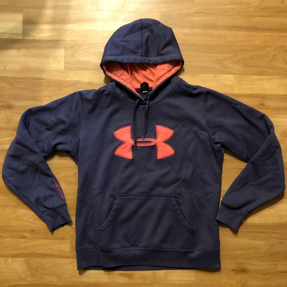 Women’s Under Armour fleece sweatshirt